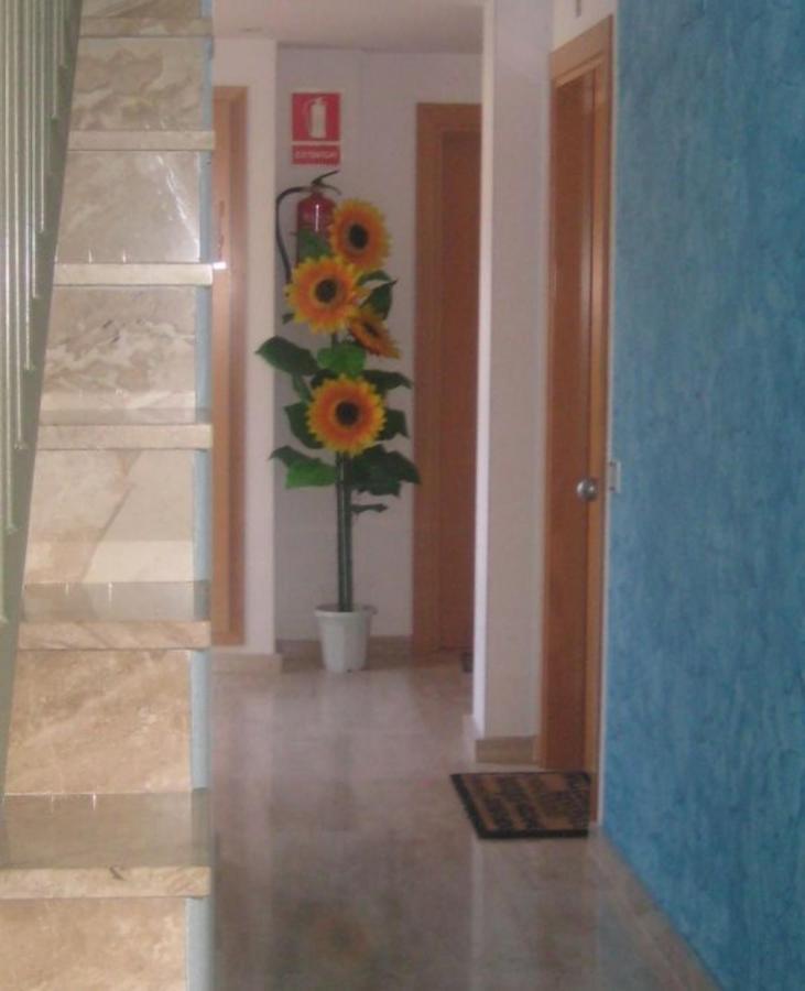 Apartamento En Segunda Linea De Mar, Wifi & A.C Cubelles Kültér fotó